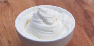Crema base per torte fredde - FOTO: Ricettasprint.it