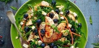 Insalata di pollo e feta veloce - ricettasprint.it