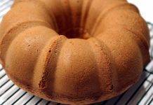 Ciambellone al Vino, un gran bel dolce originale per tutti i giorni Ciambellone al Vino