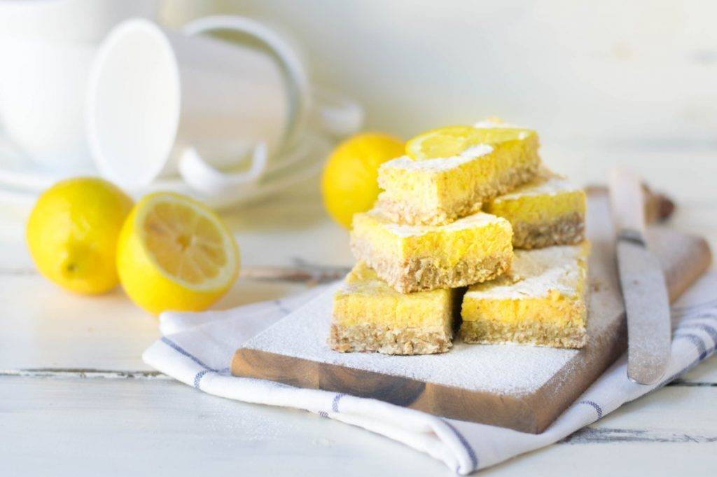 Quadrotti al cocco e limone