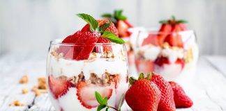 Yogurt con fragole