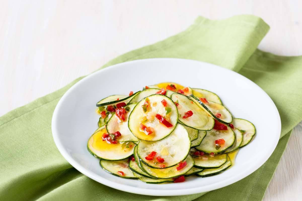 zucchine marinate al limone senza cottura - ricettasprint.it