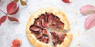 Crostata con fichi freschi e mandorle - ricettasprint.it