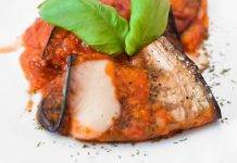Bocconcini di melanzane fritte con mozzarella e pomodoro una vera bontà Bocconcini di melanzane fritte con mozzarella e pomodoro