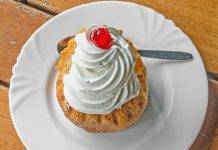 savarin ricetta rumena
