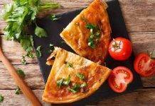 Torta salata con ricotta e speck