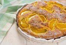 Torta facile allo yogurt e mango - ricettasprint.it