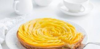 Torta fredda rosa al mango - ricettasprint.it
