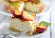 Torta ricotta e pesche