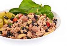 Insalata di fagioli con tonno senza maionese