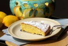 Torta al limone soffice e profumata, senza uova latte e burro torta al limone senza uova latte e burro - ricettasprint.it