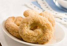 Ciambelle dolci con patate zuccherate: biscotti per colazione e merenda Ciambelle dolci con patate zuccherate