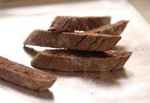 Biscotti parigini al cacao golosi e semplici dolcetti da inzuppo Biscotti parigini al cacao