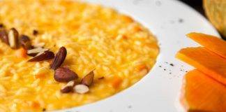 Risotto alla zucca e mandorle croccanti