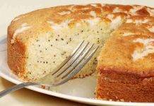 Torta al limone con farina di riso e semi di papavero dolce senza glutine Torta al limone con farina di riso