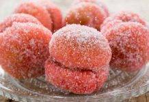 Pesche dolci sono dei dessert morbidi da gustare sempre Pesche dolci