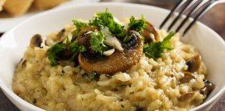 Risotto ai funghi champignon e stracchino