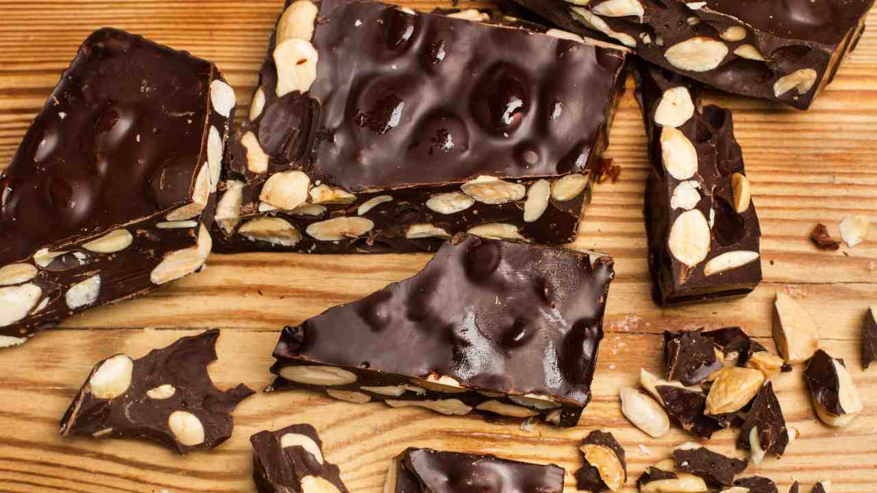 Croccante al cioccolato 5 minuti - ricettasprint