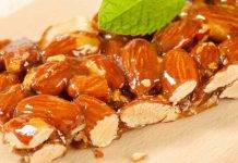 Croccante alle mandorle 10 minuti Natale - ricettasprint