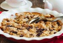 Crumble di pere e cioccolato