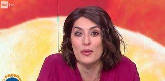 Elisa Isoardi in pigiama a La Prova del Cuoco FOTO - ricettasprint