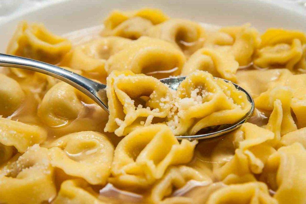 Tortellini Bolognesi la ricetta sprint per gli unici ed originali