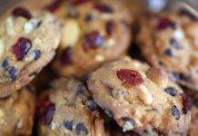 Vastidduzze di pasta e mandorle, biscotti siciliani