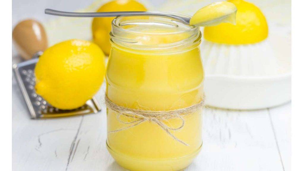 Crema al limone senza burro latte e uova