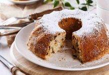 Ciambella soffice allo yogurt greco e uvetta - ricettasprint