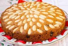 Dundee cake mandorle ed uvetta