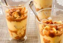 Panna cotta al caramello e pandoro | Dessert facilissimo per le feste Panna cotta al caramello e pandoro - ricettasprint