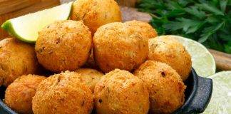 Polpette di patate parmigiano ed erbe aromatiche - ricettasprint