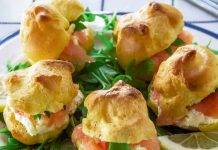 Profiteroles salati al salmone