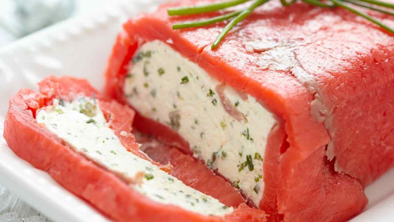 Tronchetto Di Natale Al Salmone.Tronchetto Al Salmone Antipasto Per Natale Elegante