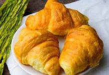 Cornetti con burro