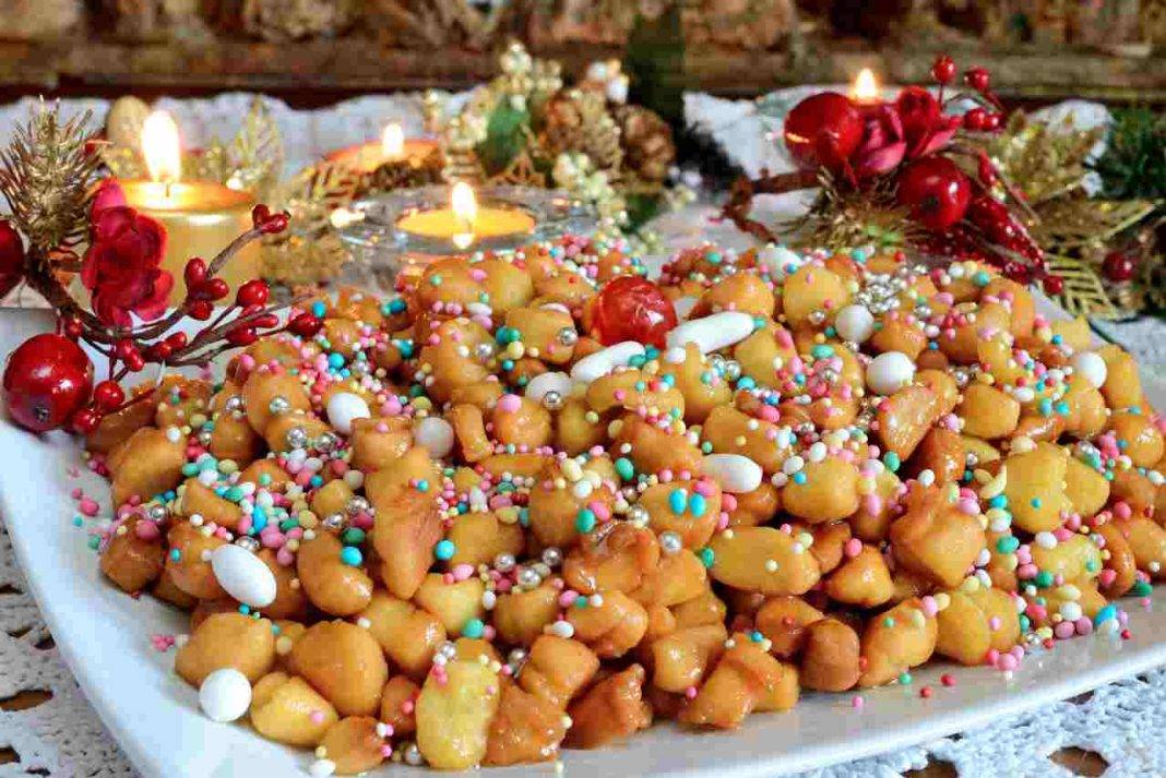Struffoli morbidi | ricetta sprint facile per un Natale ...