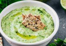 Hummus di avocado