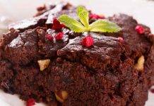 Brownies al torrone | Cioccolatoso e dal sapore profondo brownies al torrone - ricettasprint