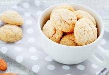 Biscotti mandorle e cannella