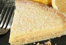 Torta al cocco e crema di limone