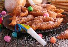 Chiacchiere di Carnevale | Le ricette più buone e golose Chiacchiere di Carnevale Le ricette più buone e golose - ricettasprint
