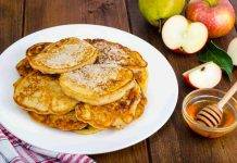 Frittelle 5 minuti di mele e ricotta - ricettasprint