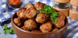 Polpette mondeghili con mortadella di fegato