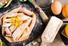 Chiacchiere con impasto allo yogurt