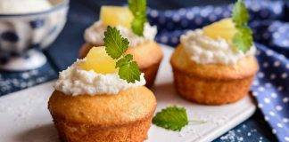 Muffin mimosa all'ananas