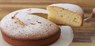 Torta all'acqua soffice