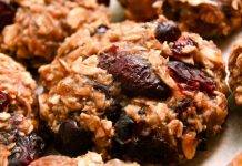 Biscotti light veloci 3 ingredienti | Senza zucchero e grassi biscotti light veloci 3 ingredienti - ricettasprint