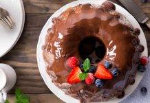 Cream tart al cioccolato e fragole | una torta un pò diversa Cream tart al cioccolato e fragole \