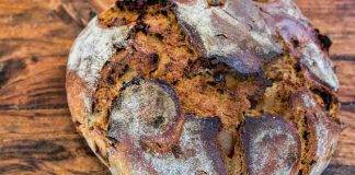 pane alle noci e nocciole - ricettasprint