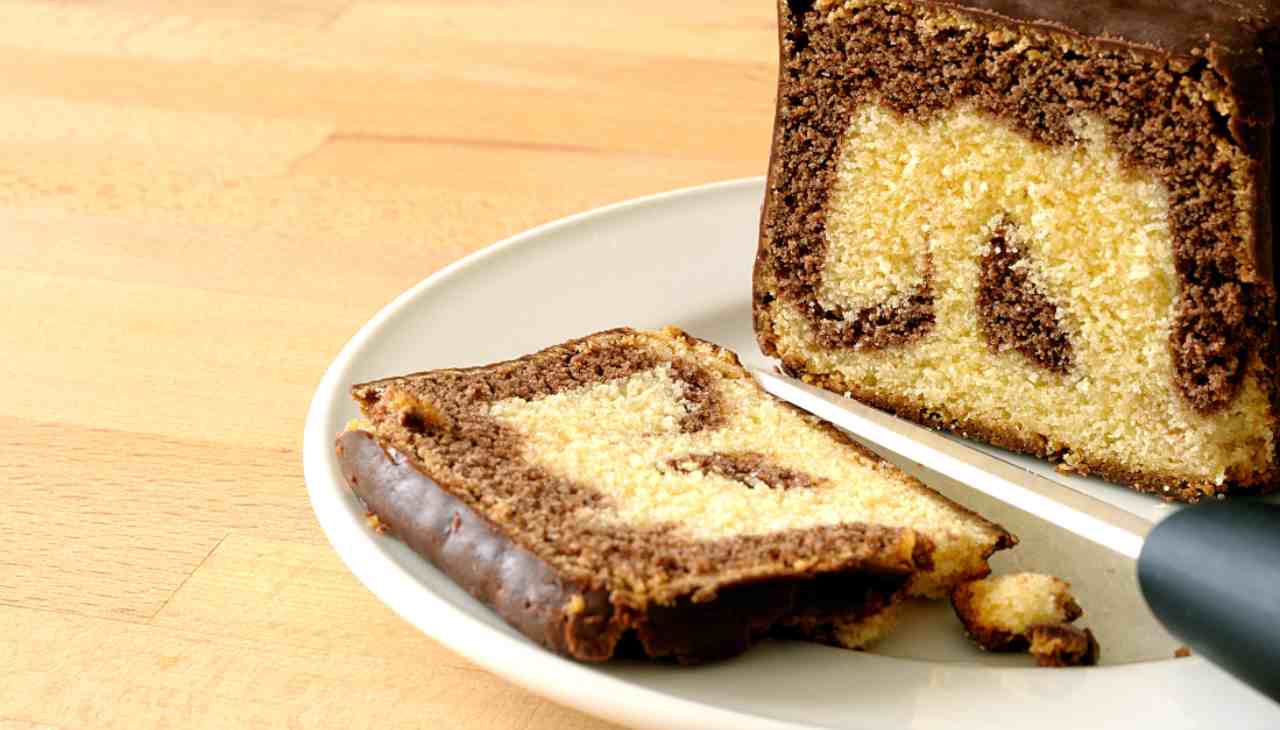 Plumcake Nutella e banane con glassa al cacao - ricettasprint